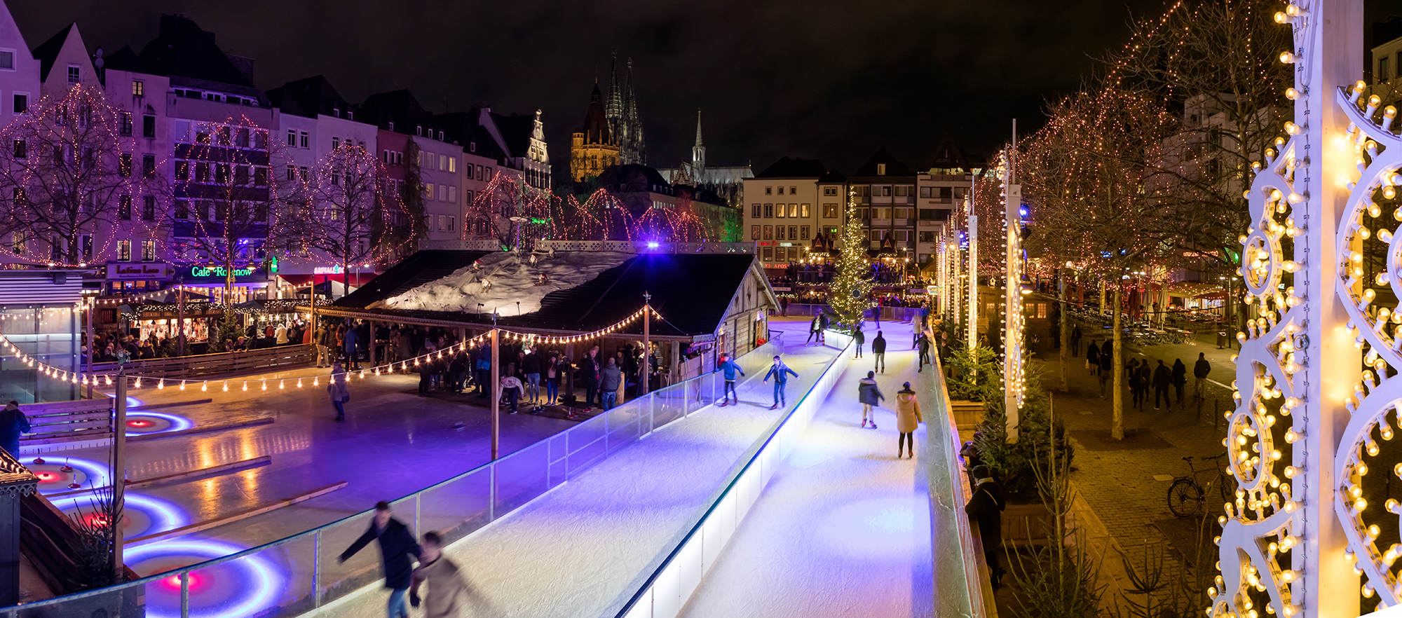 DE_Cologne_ChristmasMkt_Ice-Skating